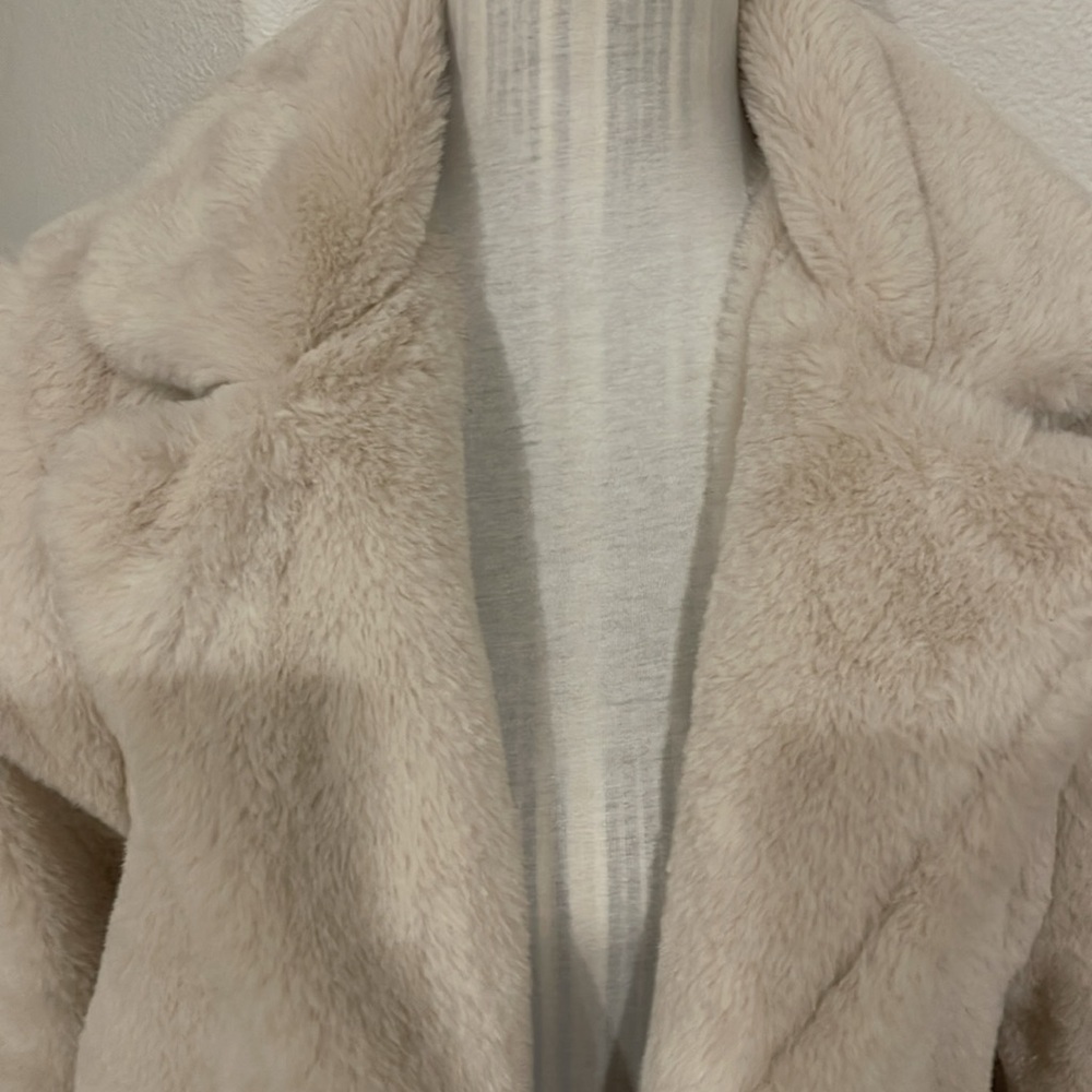 Women’s medium very clean outerwear jacket - Picture 2 of 8
